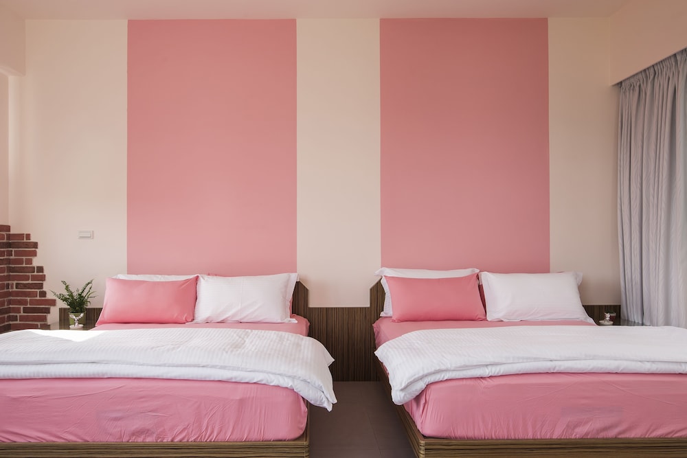 COMFORT, QUADRUPLE, 2 DOUBLE BEDS