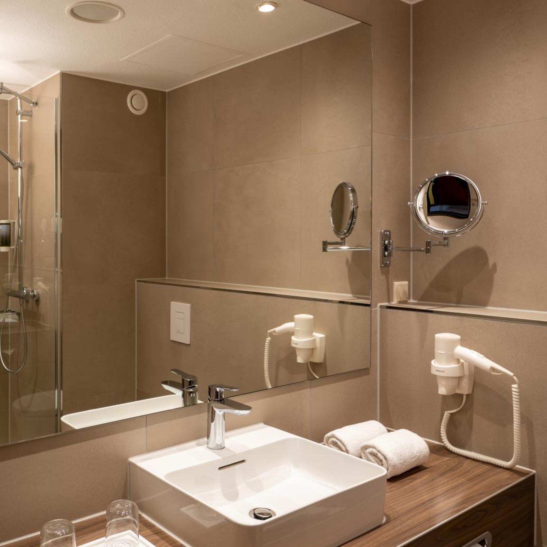 غرفة بسرير فردي، H+ HOTEL HANNOVER 6/7