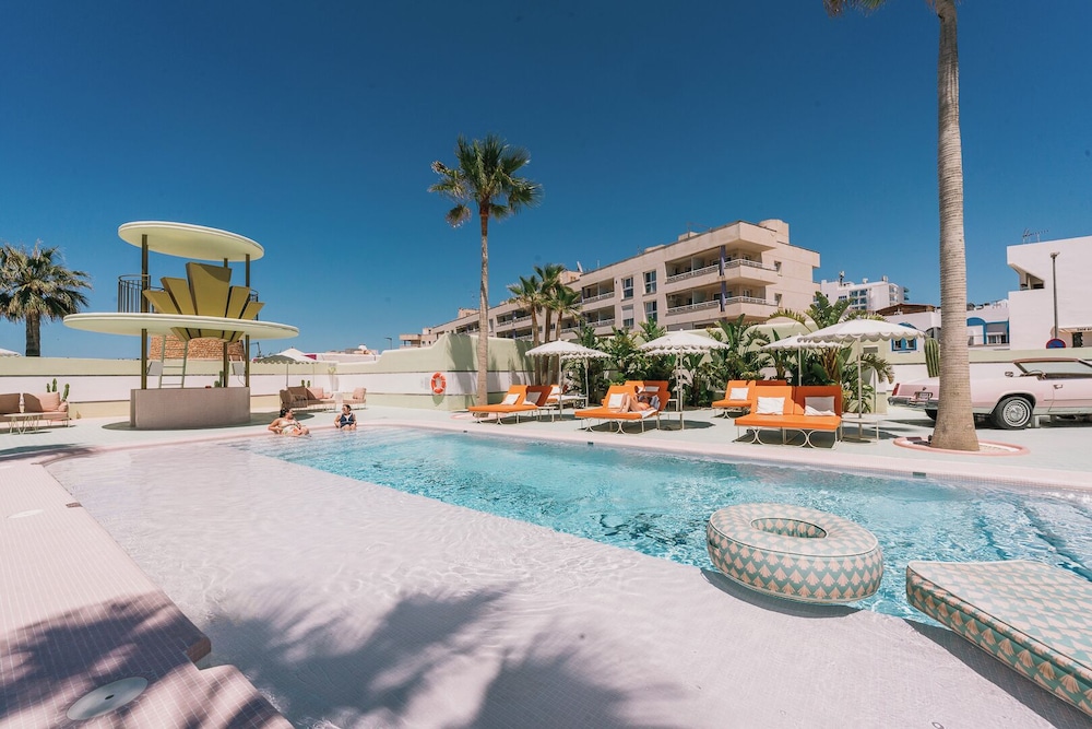 Grand Paradiso Ibiza - Adults Only 46/50
