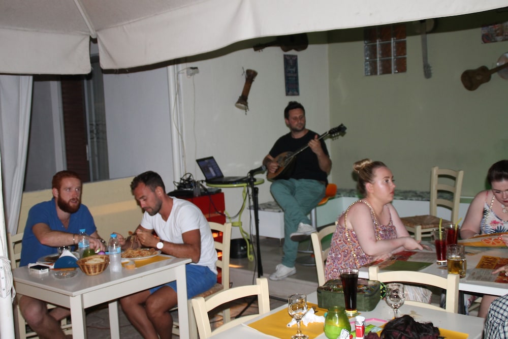 Kavos Central Gardens 21/42