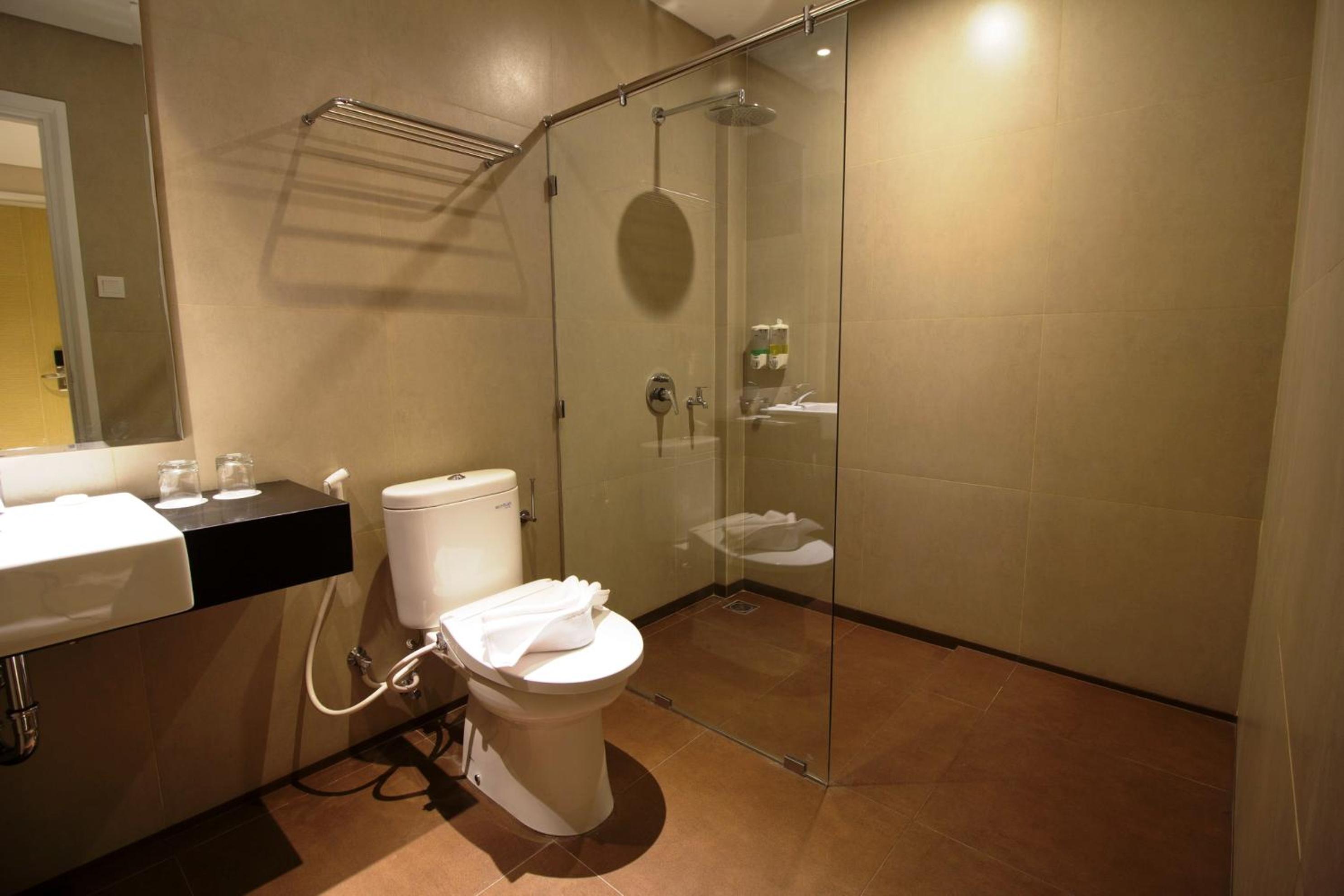 Vinotel Cirebon 48/50