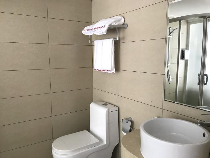 Shell Shanghai Minhang District Wenjing Road Metro Station Hotels 15/16