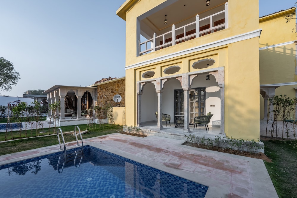 Juna Mahal Jungle Resort Ranthambore 25/50