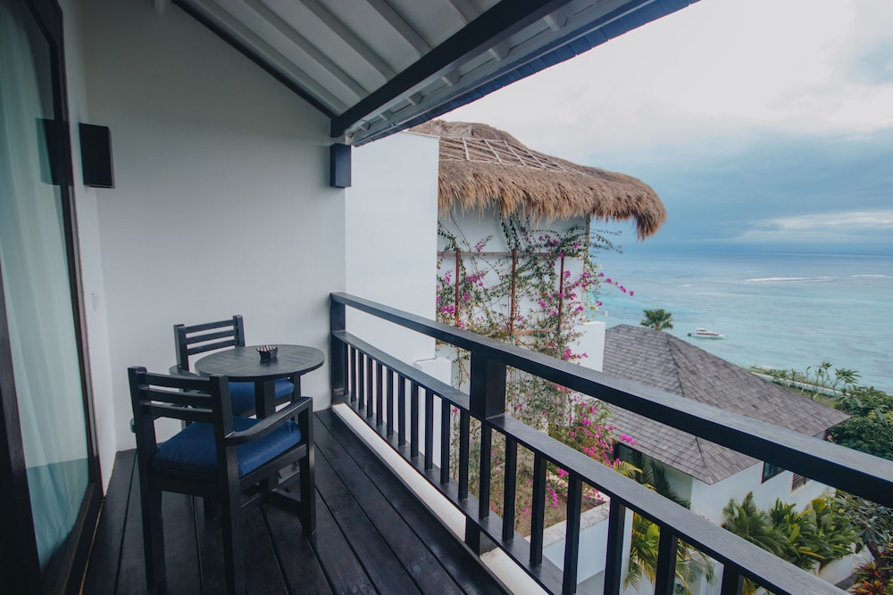 Batu Karang Lembongan Resort and Spa in Lembongan Island