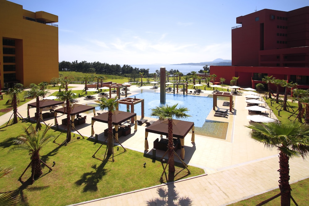 Jeju Booyoung Hotel & Resort 47/54