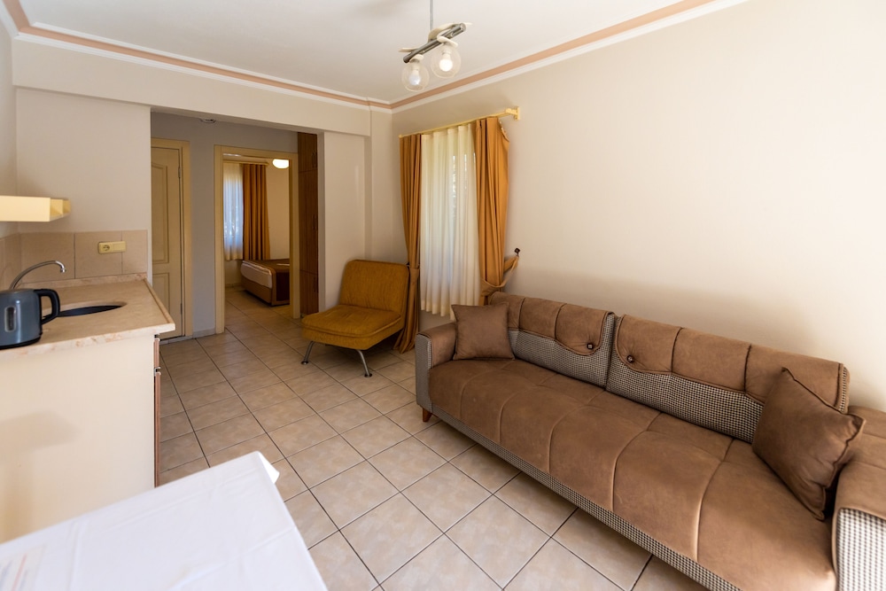 Vira Apart Hotel 29/50