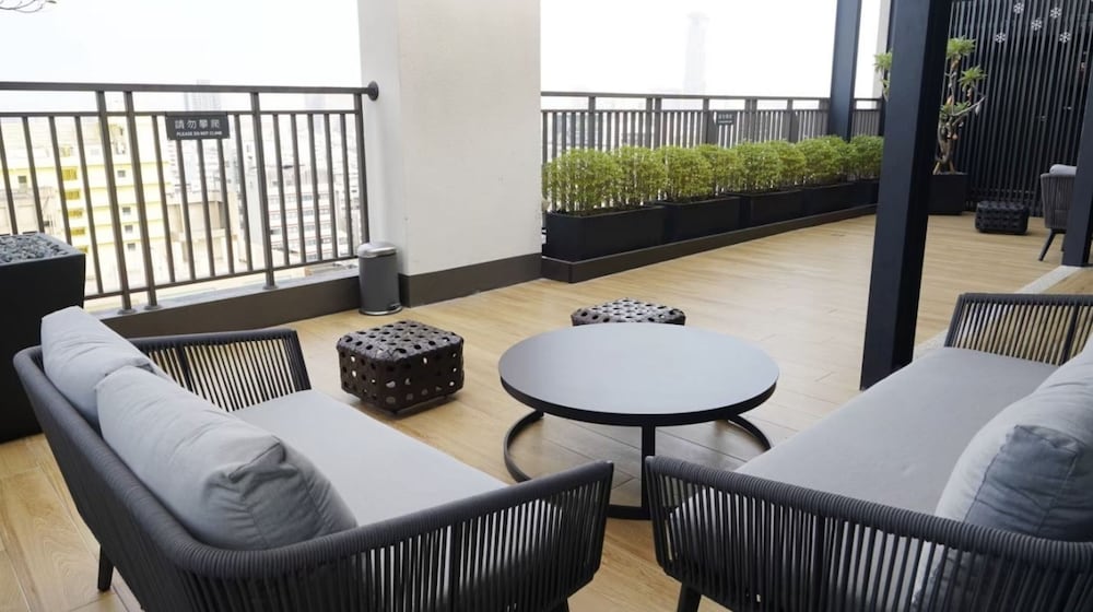 JOHO HOTEL 35/50