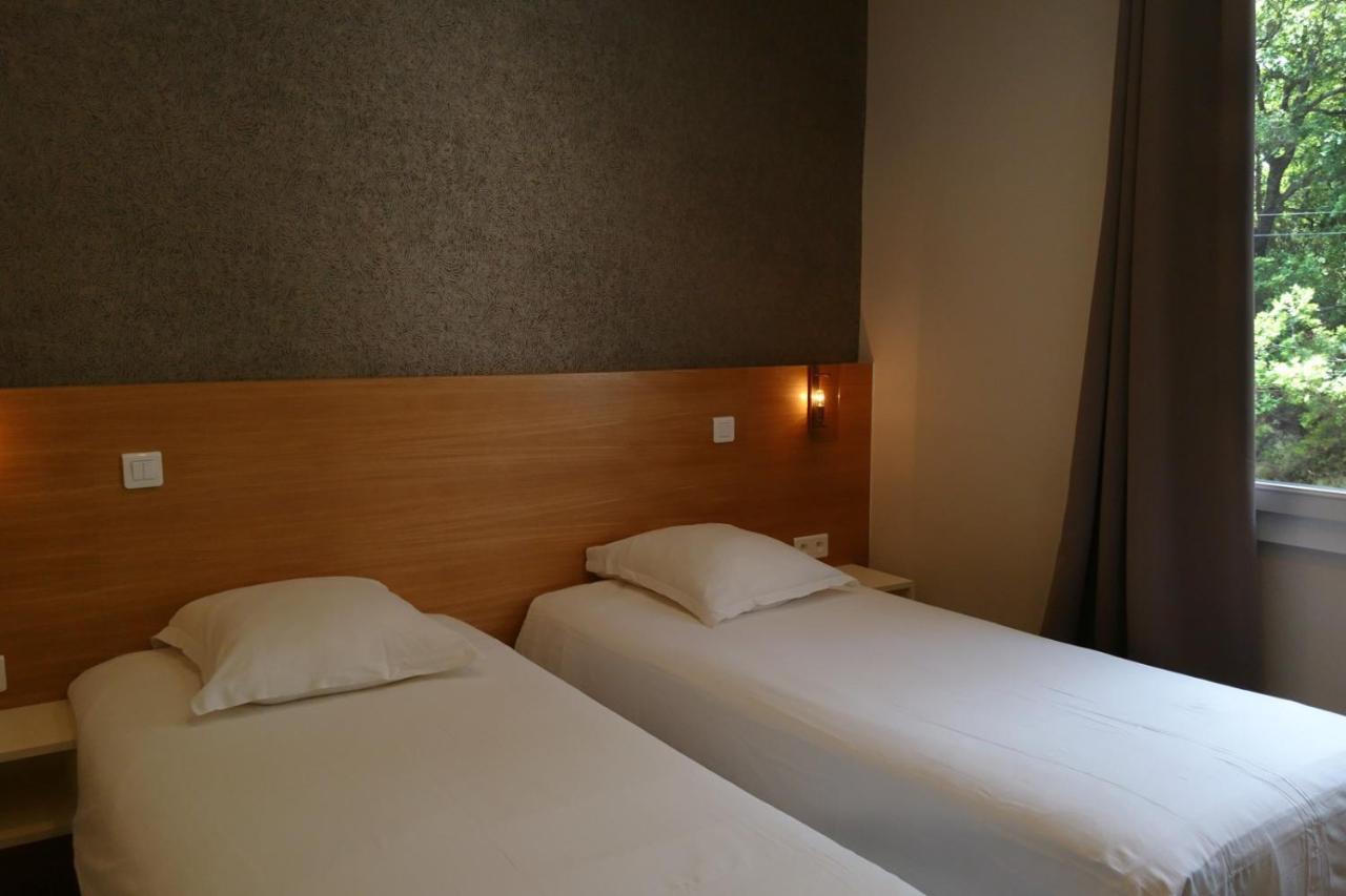 HOTEL PLANTEVIN 6/28