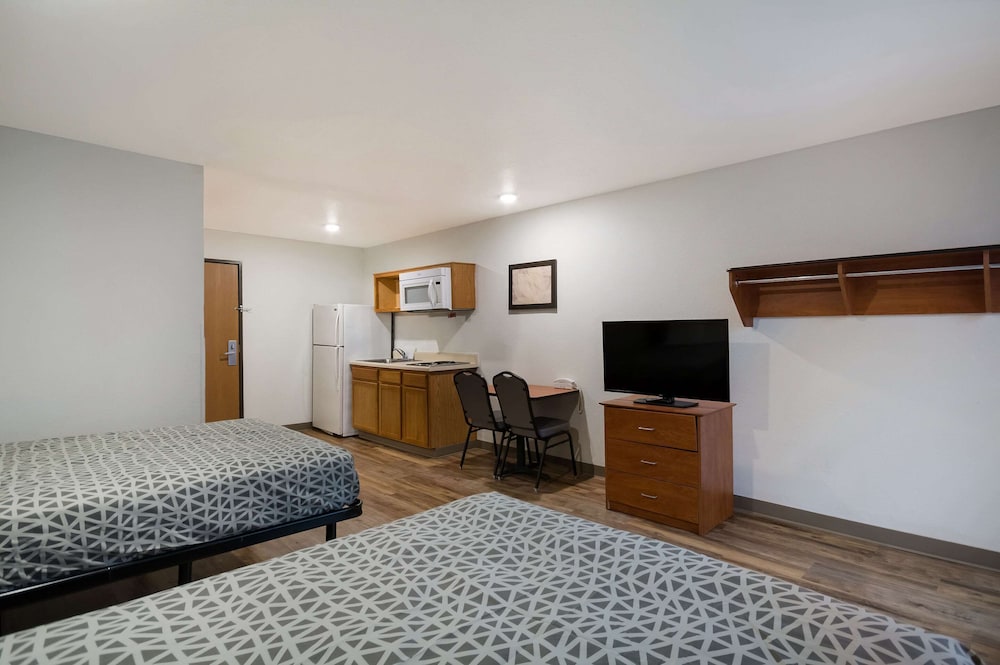 WoodSpring Suites Greenville Simpsonville 12/17