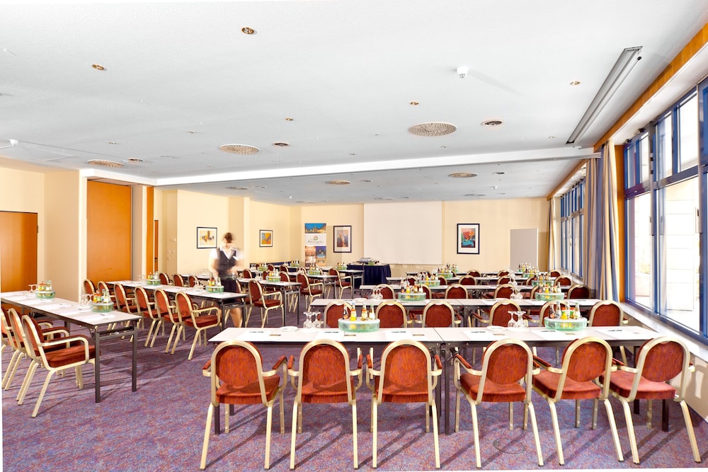 Harzer Kultur- & Kongresshotel Wernigerode 44/56