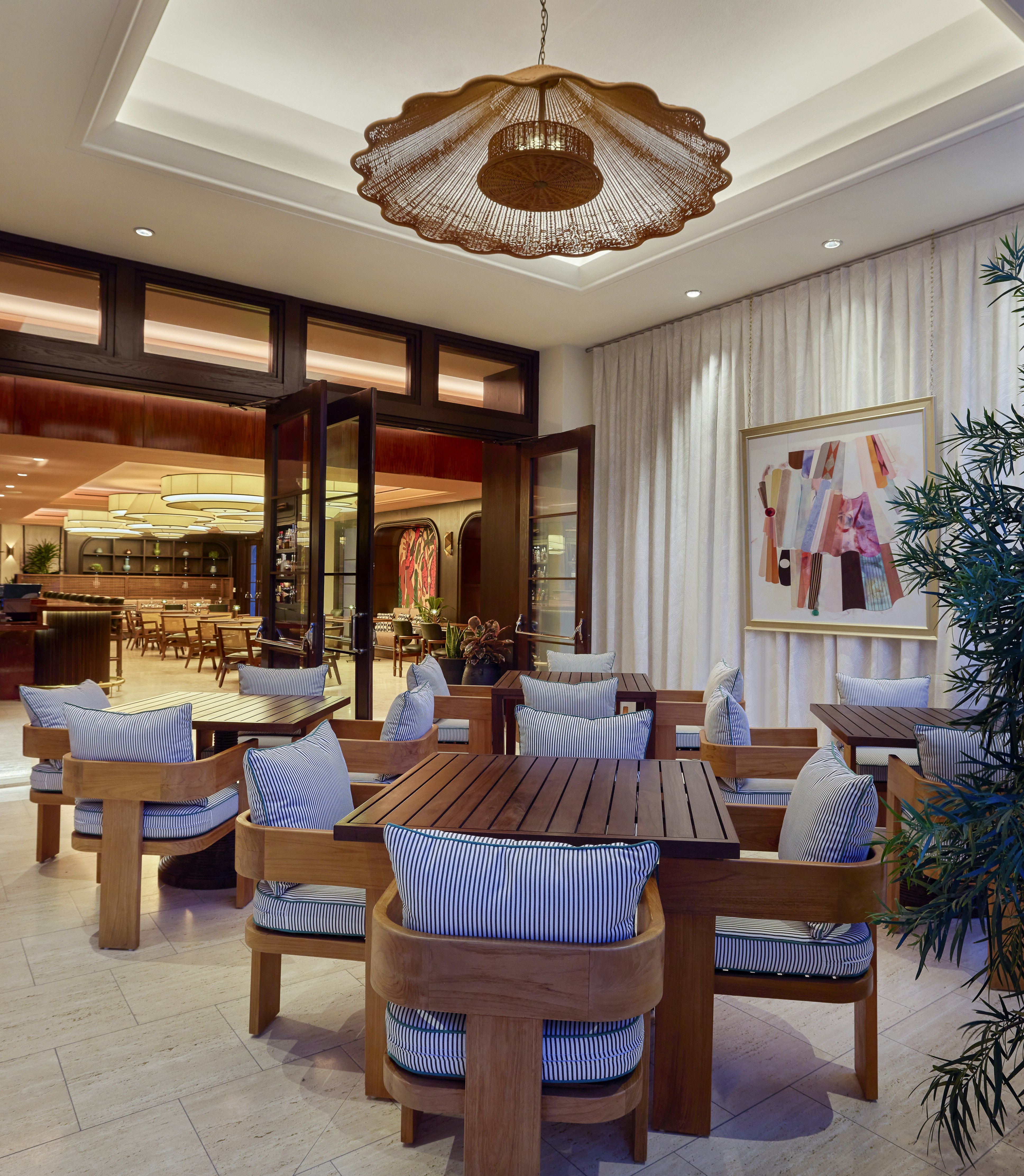 Cameo Beverly Hills, LXR Hotels & Resorts 25/50