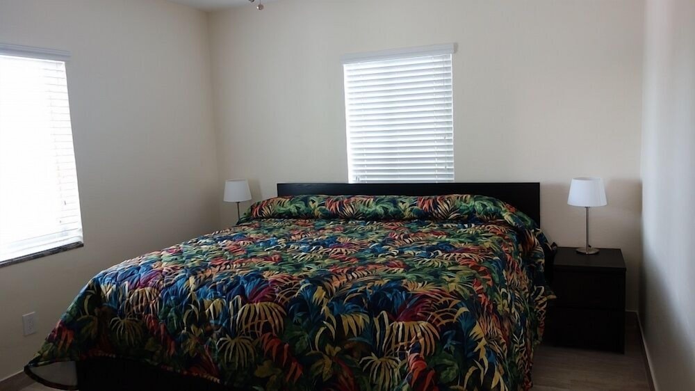 Ocean Drive Villas 12/50