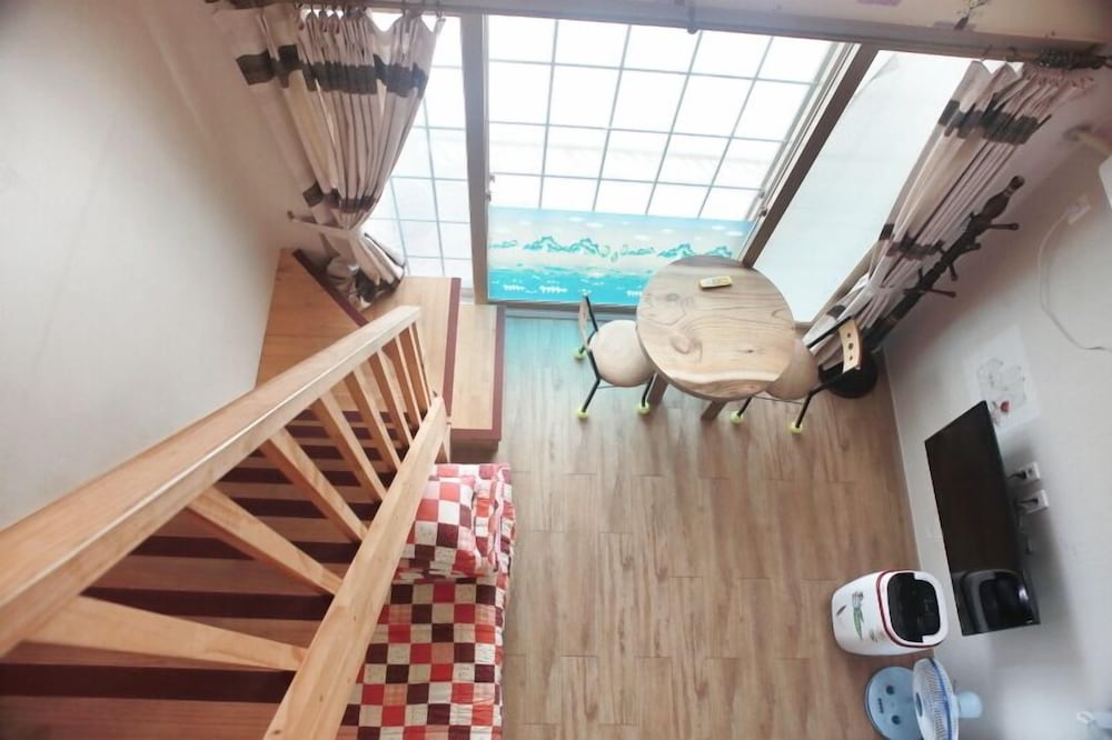 Olleh House 21/41