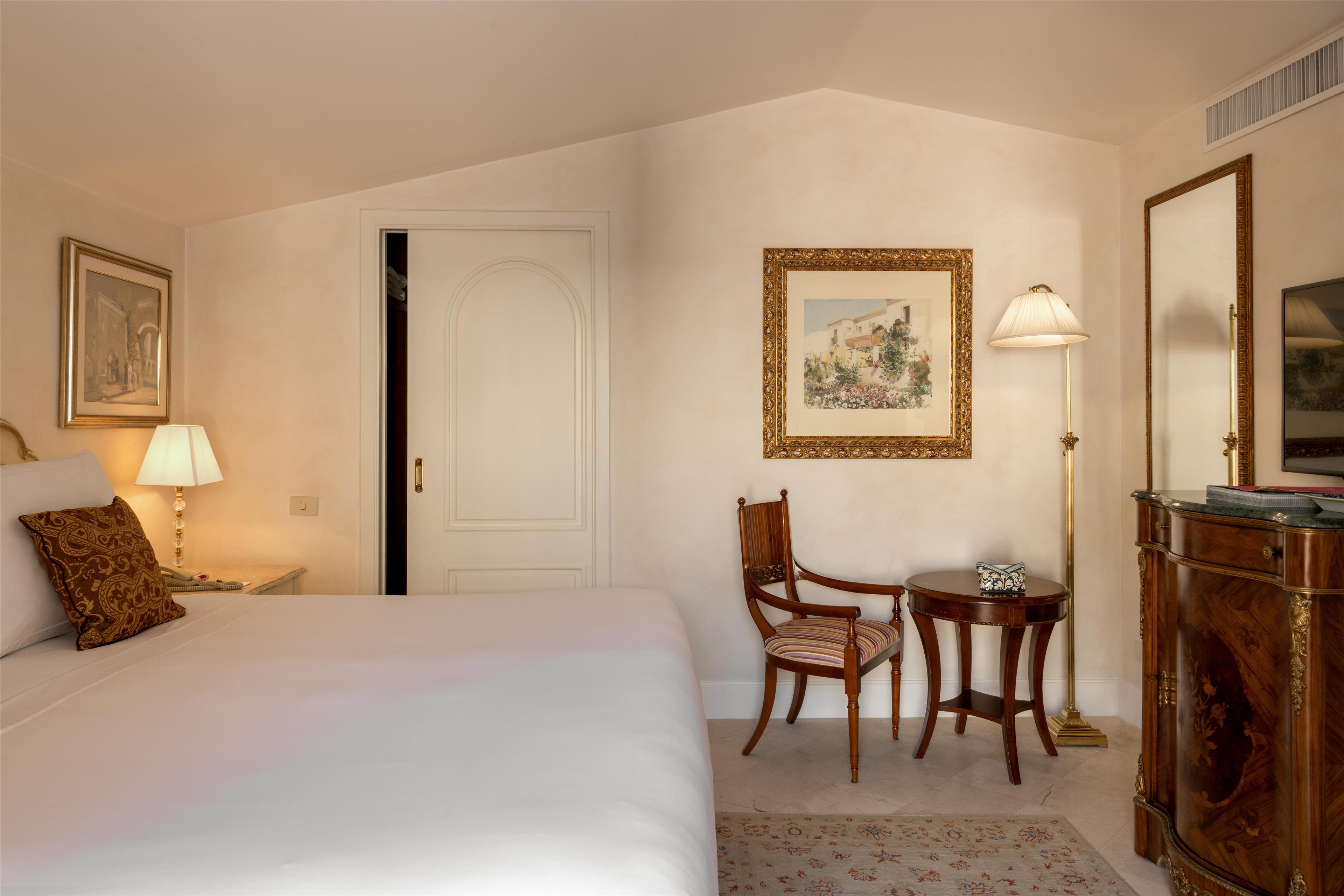 غرفة سوبيريور بسرير مزدوج أو سريرين منفصلين، Grand Hotel Timeo A Belmond Hotel Taormina 5/8
