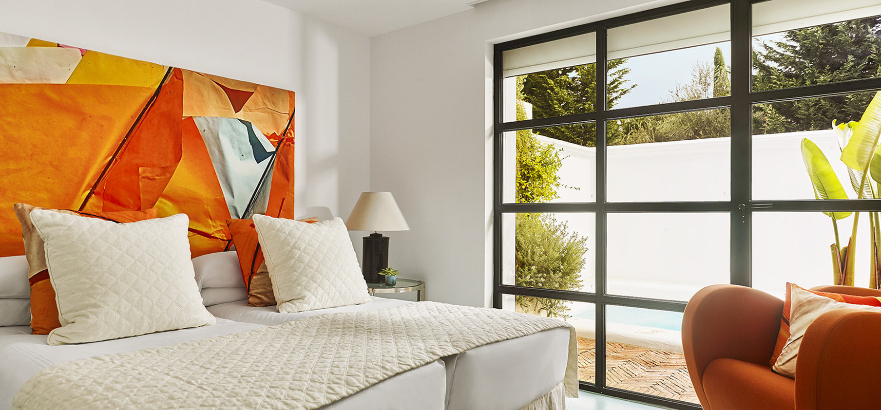 2 Bedrooms, House