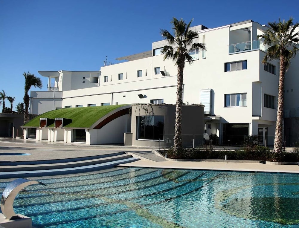 San Barbato Resort Spa And Golf 70/73