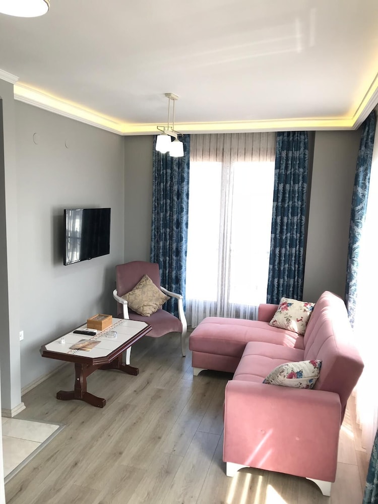 Senturkler Suite 25/35