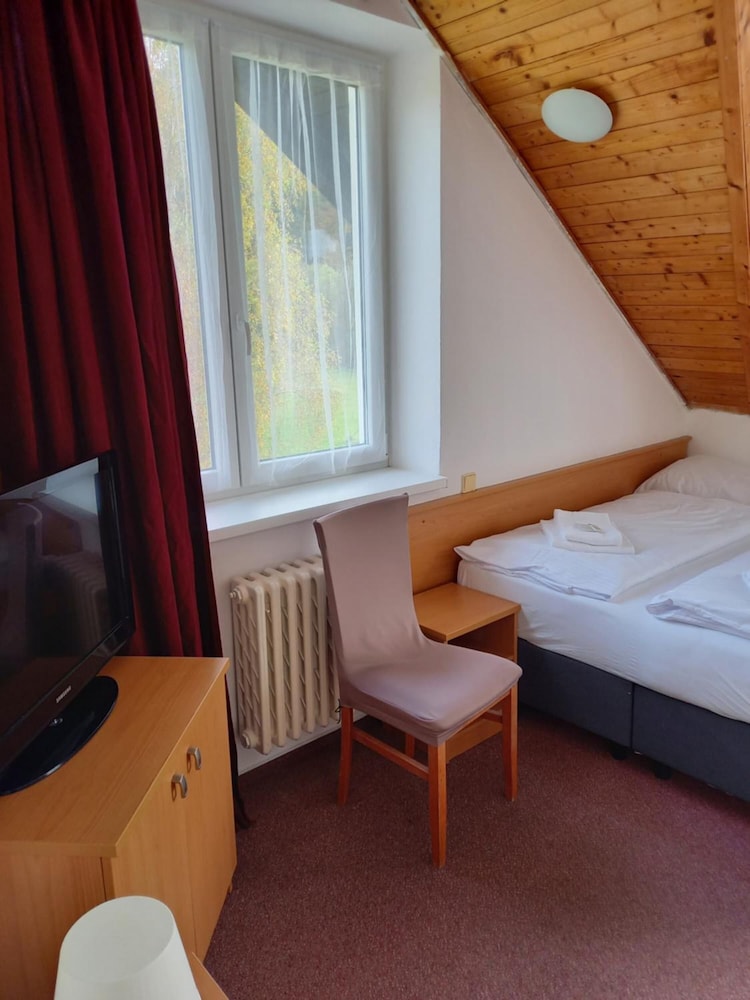 Hotel Harrachov Inn 22/48
