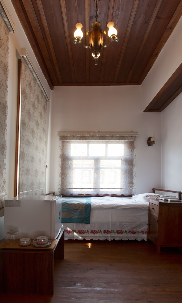 Lal Hotel Bursa 15/50