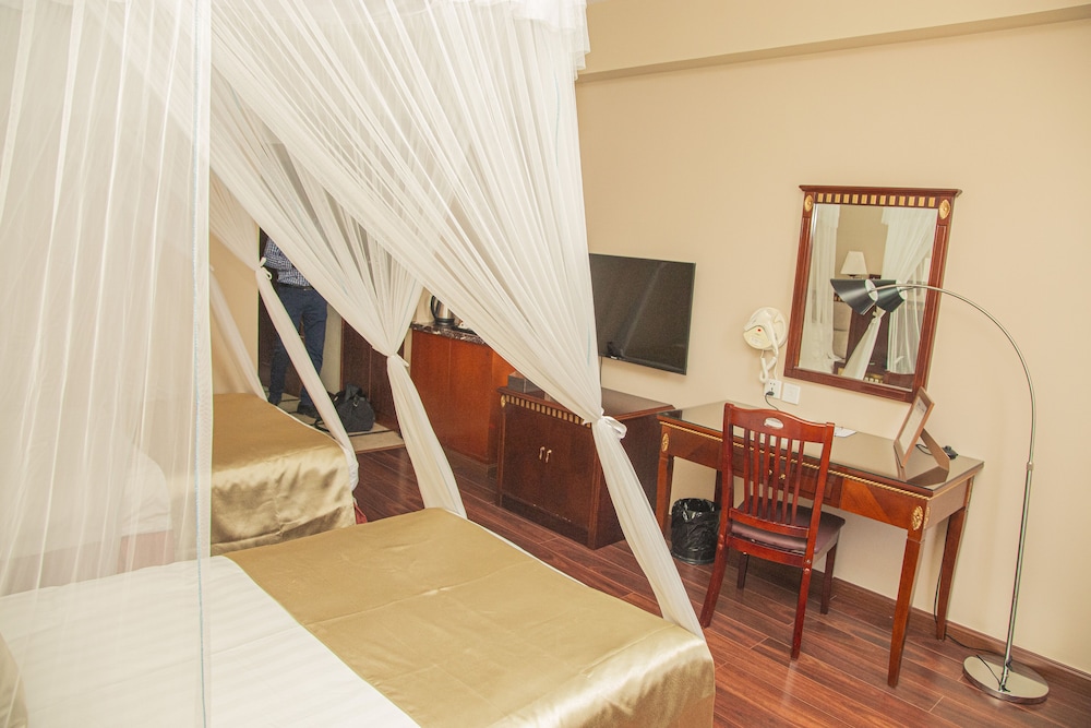 Best Western Plus Paramount Hotel 22/44