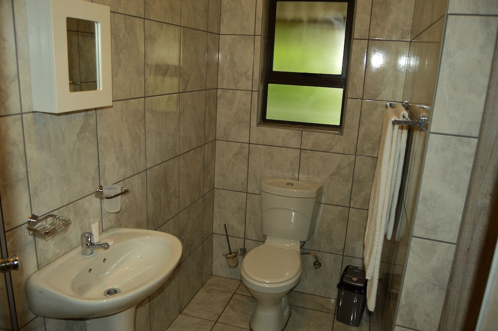 Crystal Rose Lodge and Spa 44/50