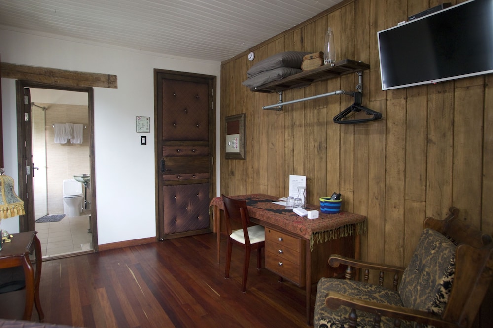 Bogota Bed And Breakfast Inn 8/56
