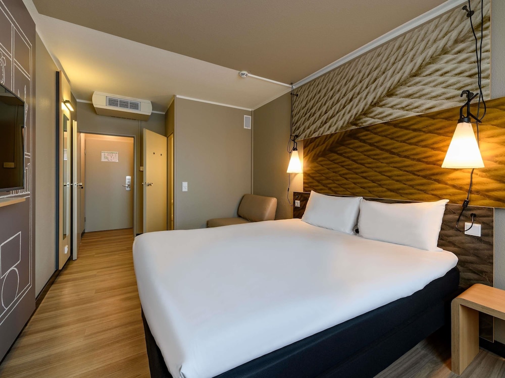 Ibis Mainz City 12/49