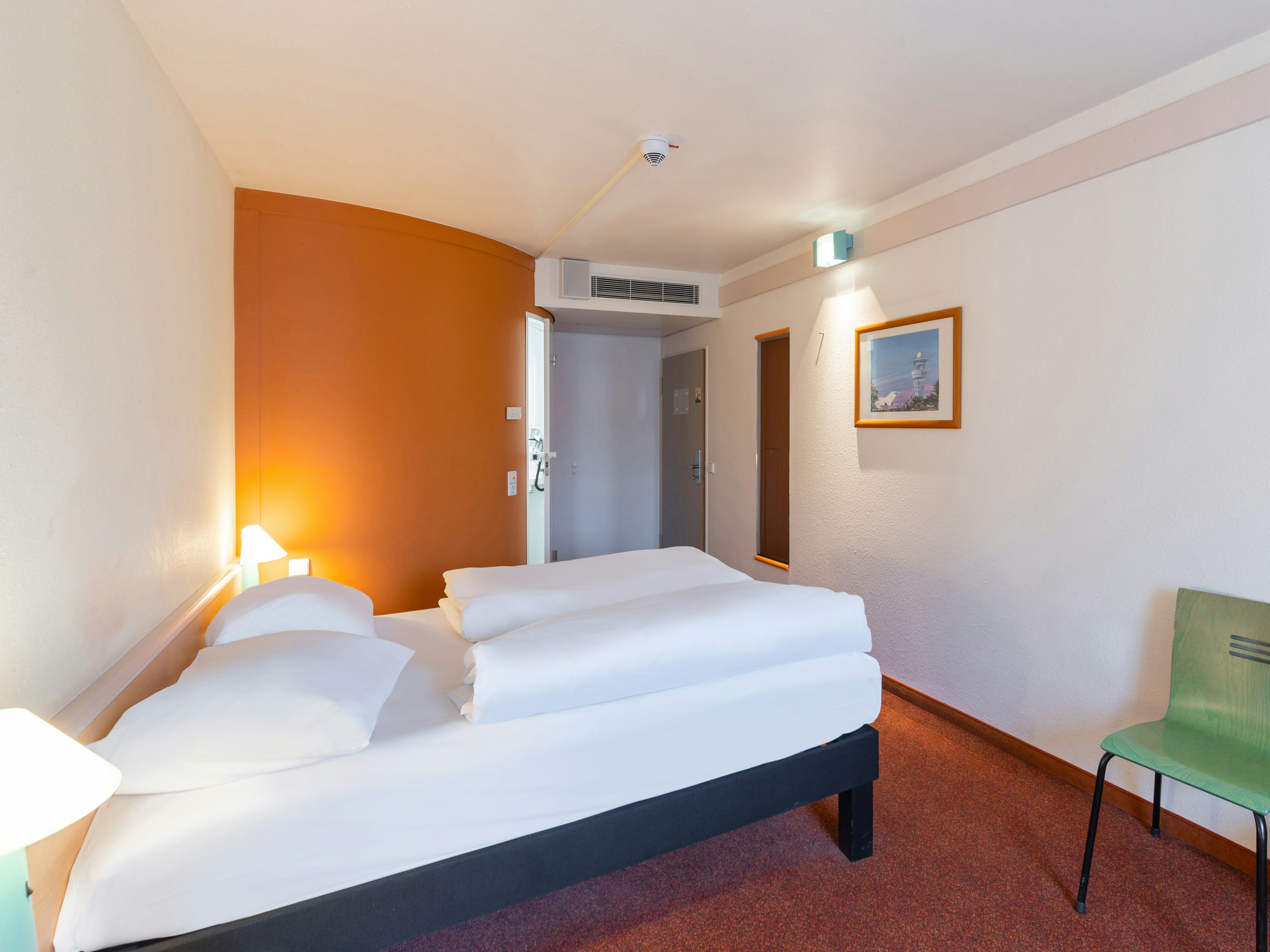B&B HOTEL Wuppertal-City 8/31