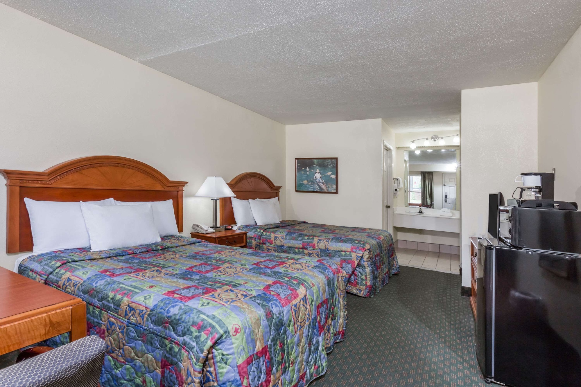 غرفة قياسية بسريرين مزدوجين للمدخنين، Days Inn by Wyndham Petersburg/South Fort Lee 3/8