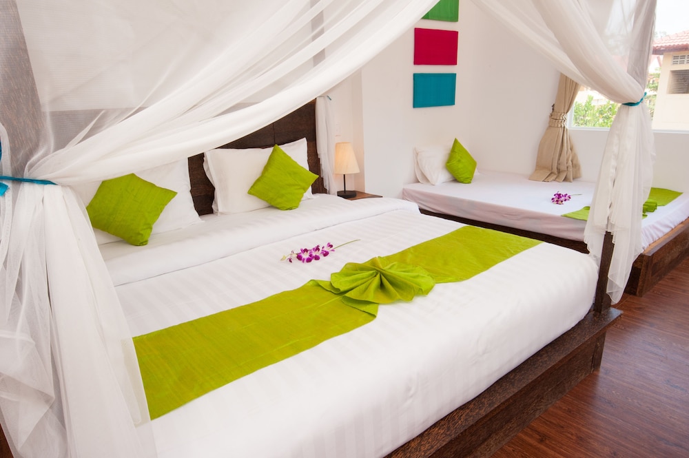 Suite Home Boutique Hotel 24/60