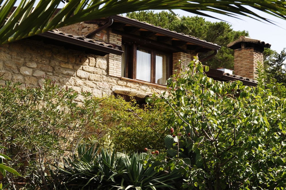 La Casa Sulla Collina Doro 53/62
