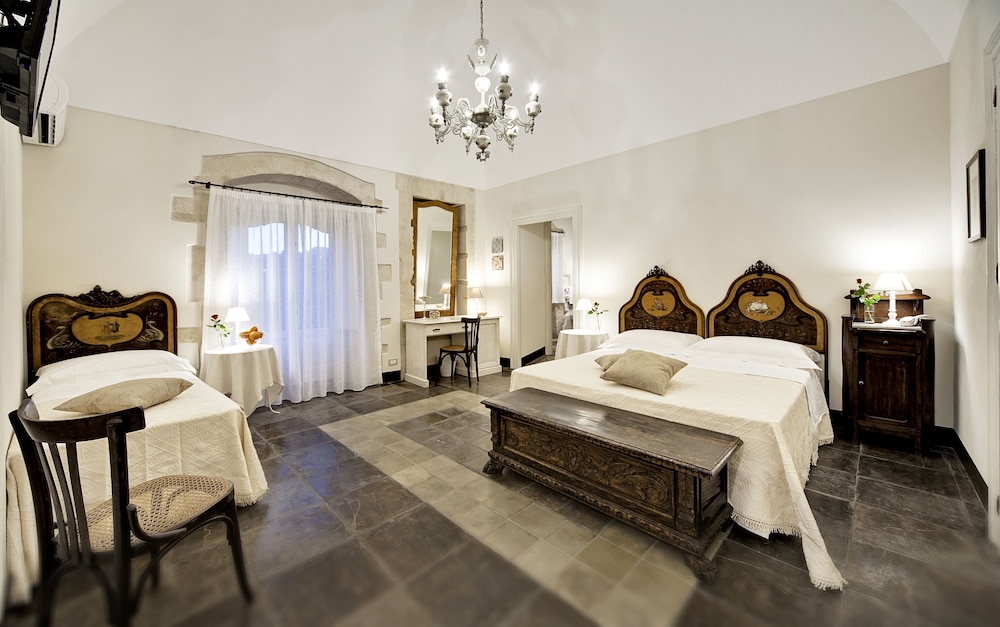 Hotel Sabbinirica 16/50