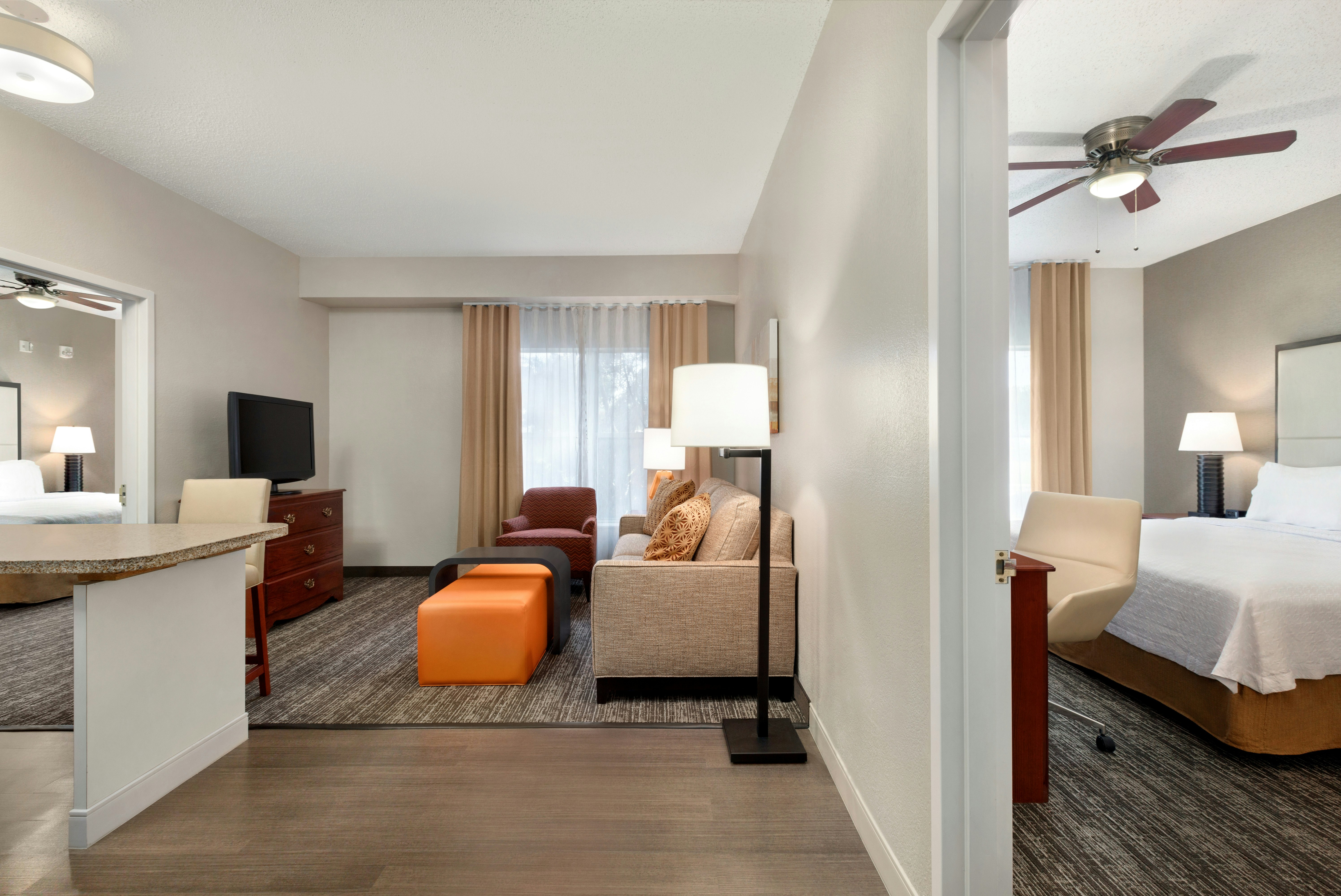 SUITE, 2 KING BEDS, ACCESSIBLE