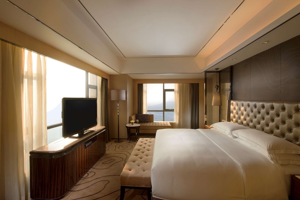 Hilton Zhongshan Downtown 11/74