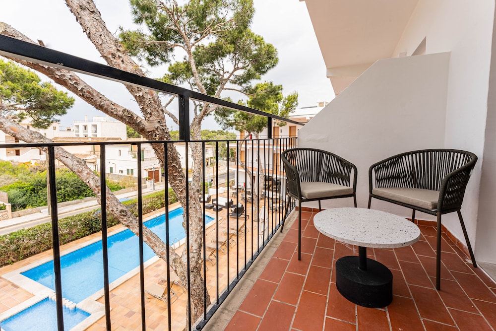 Hotel Santanyi Port 33/60
