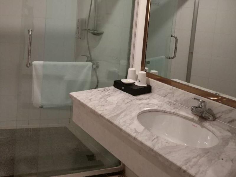 GreenTree Inn Chongqing Fuling District Xinghua Middle Road Business Hotel 31/32