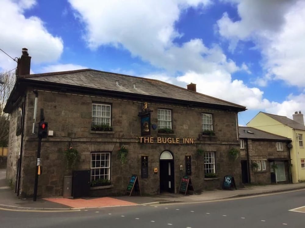 The Bugle Inn 2/49