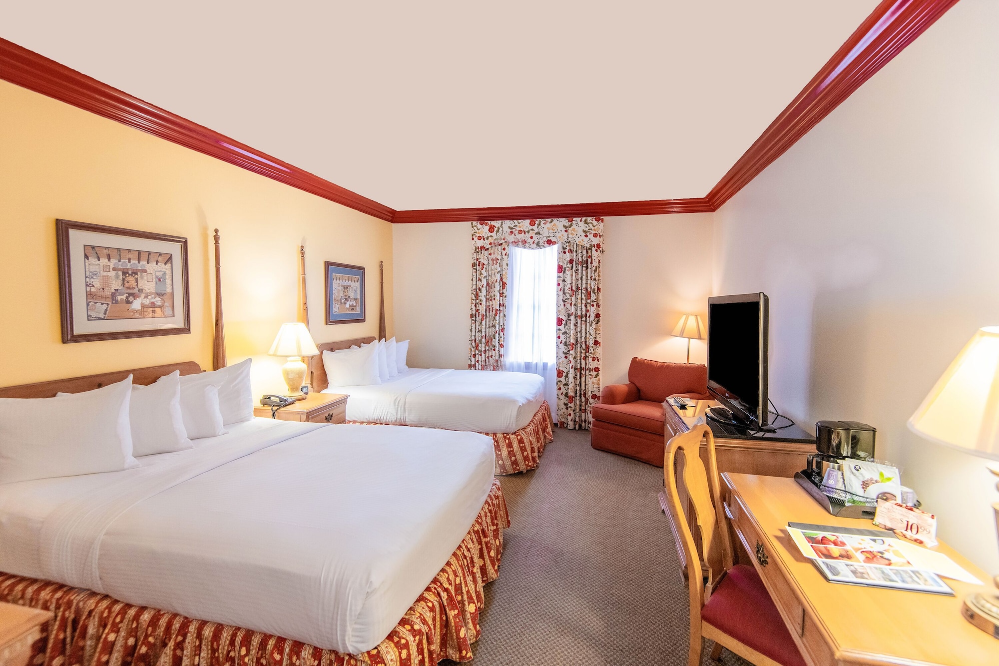 Room, 2 Queen Beds