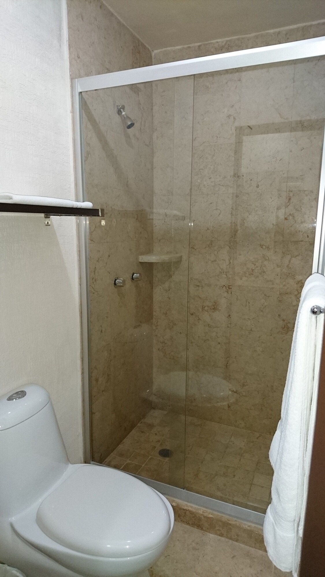 Senior, Suite, 2 Double Beds, Sofa, Kitchen، Home Suites Rotarismo 5/7