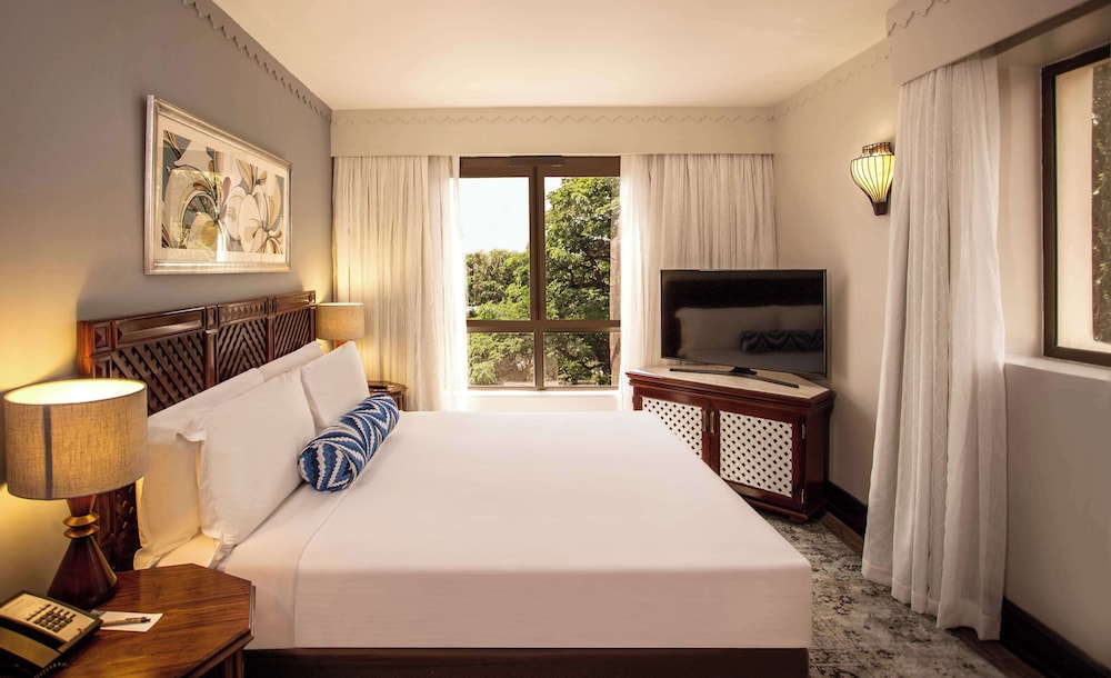 Southern Sun Dar Es Salaam hotel 14/61