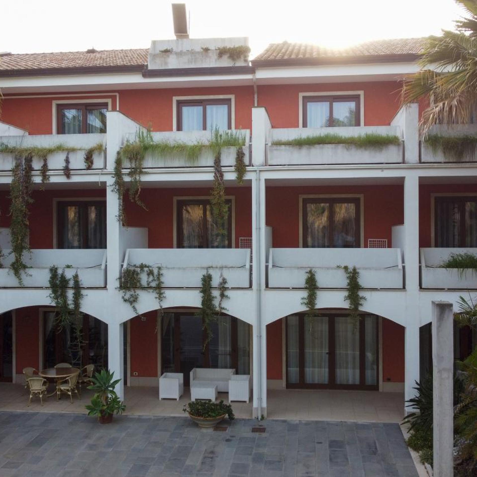 Prince Franklyn Hotel 1/55