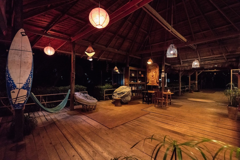 Mumsa Beach Resort & Restaurant 48/66