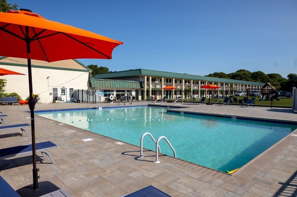 Travelodge West Yarmouth/Hyannis 4/45
