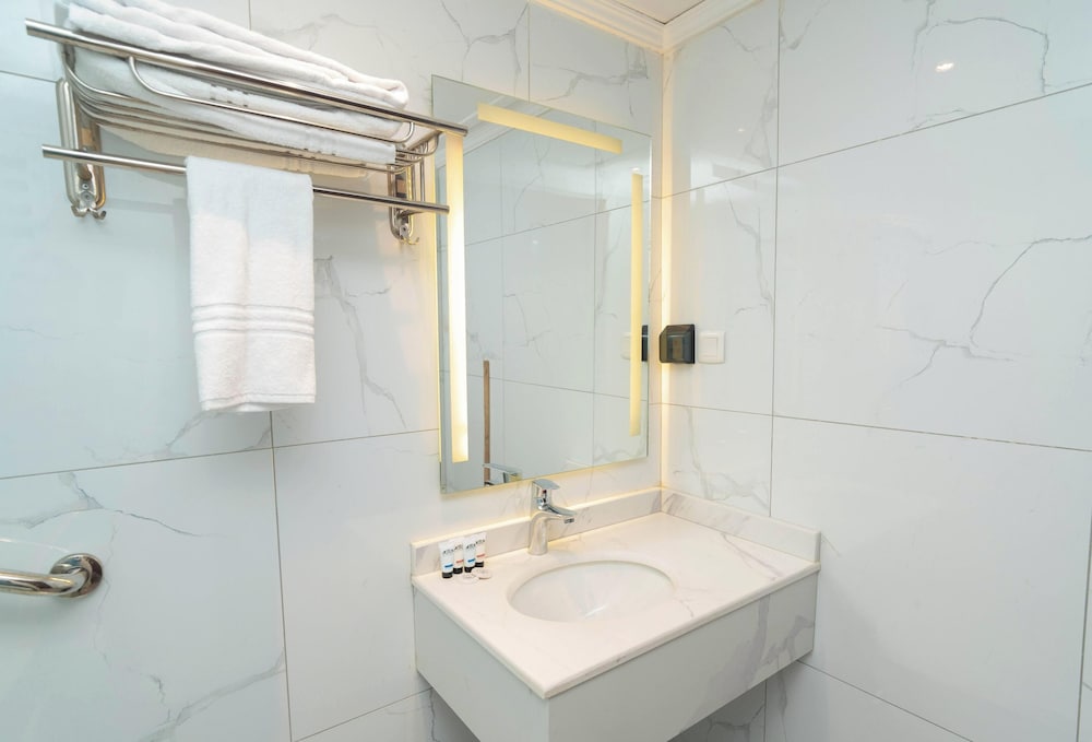 فندق دار الريس(Dar Al Raies Hotel) 49/51