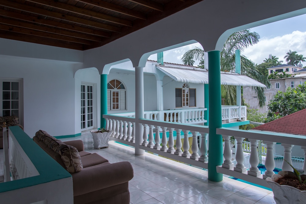 Villa Diamond Suite 8/50