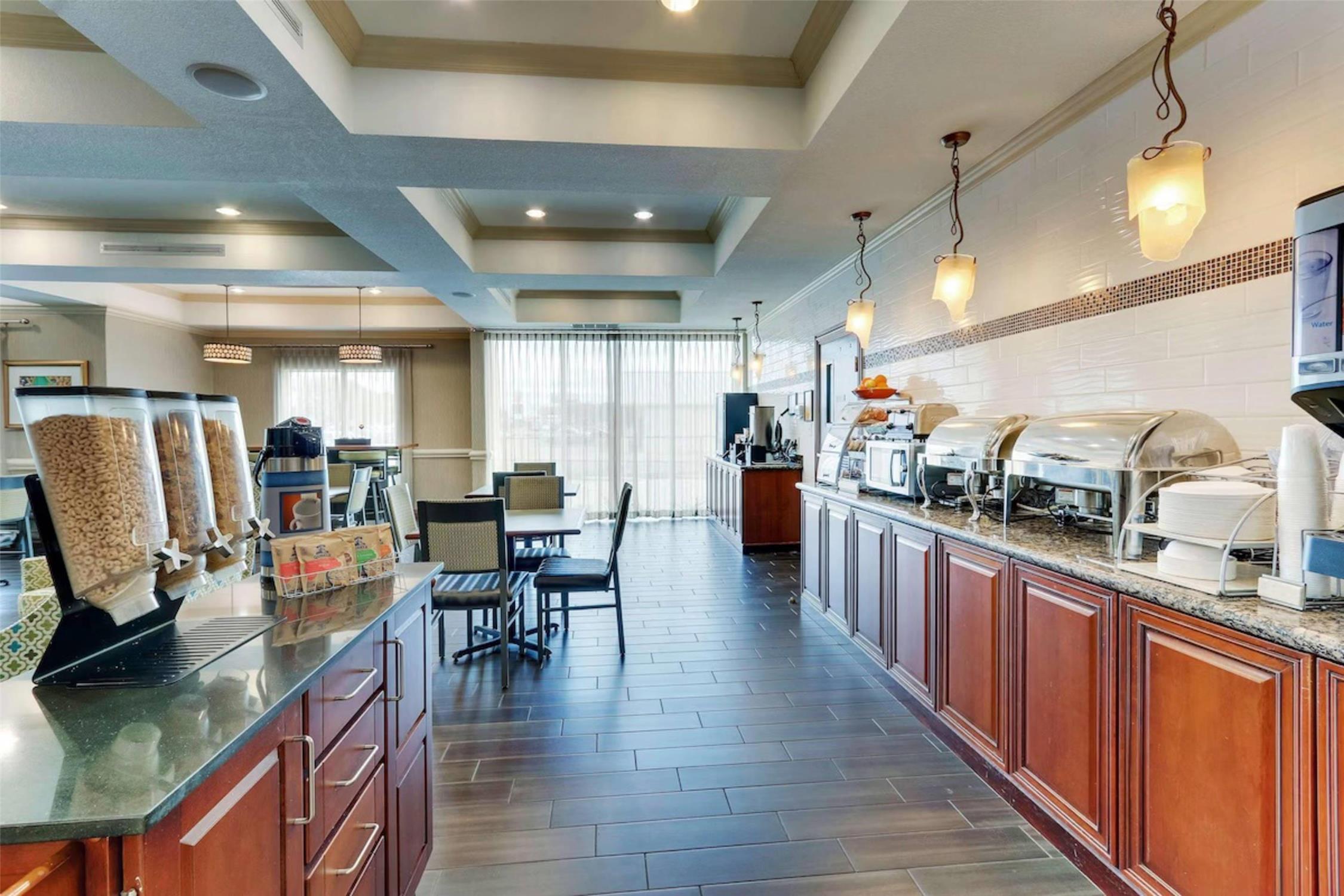 Comfort Inn & Suites Waco Woodway 30/34
