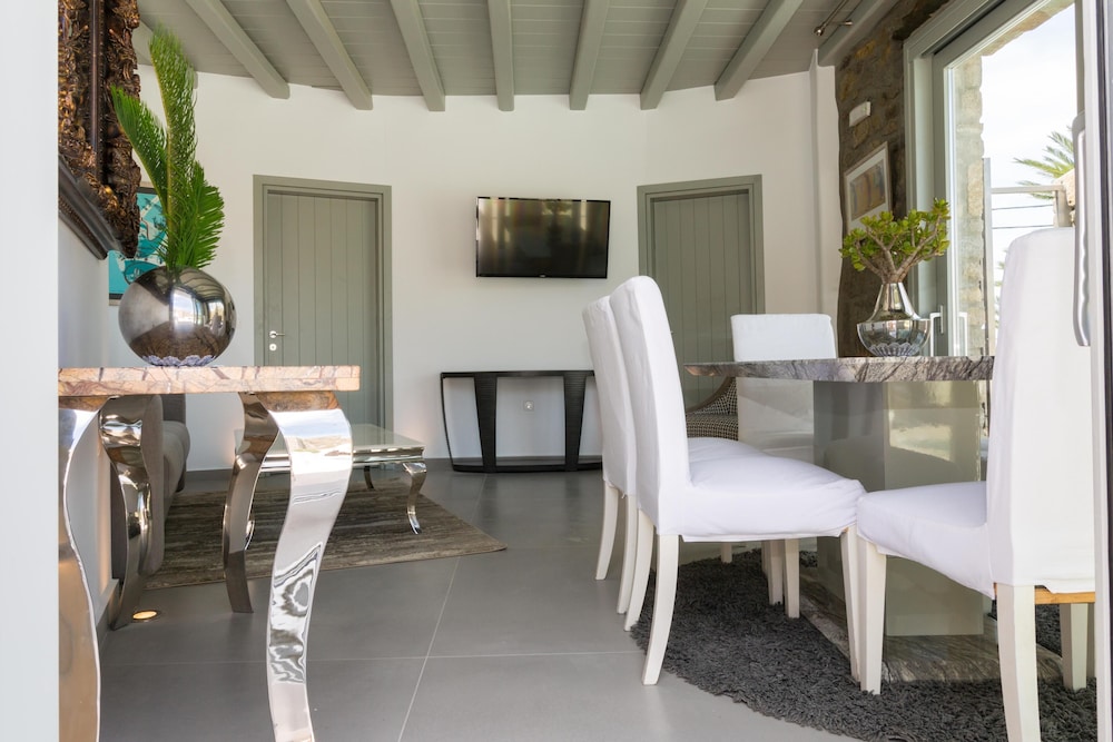Smy Mykonos Suites Villas 39/50