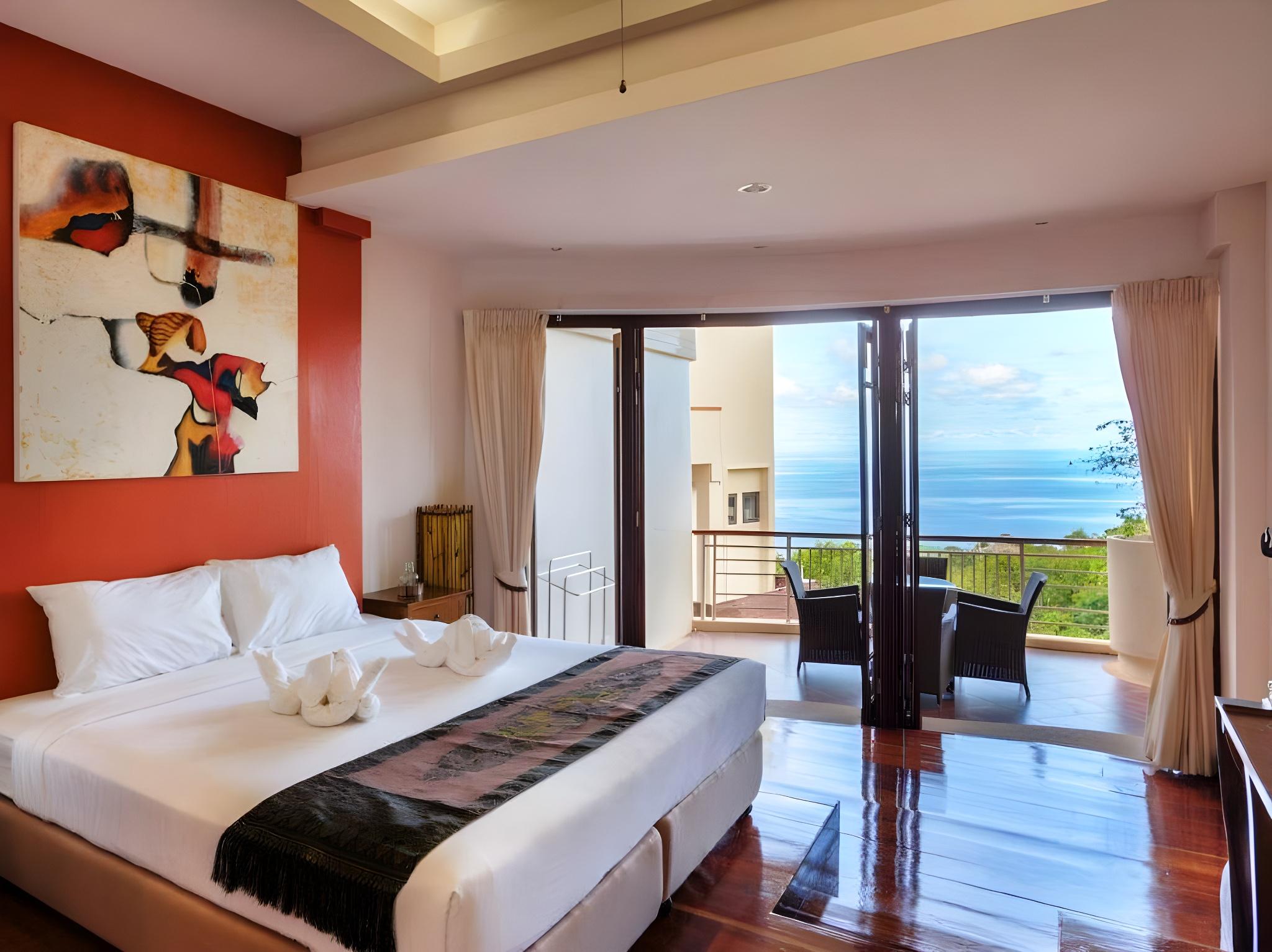 جناح بسرير مزدوج بإطلالة جزئية على البحر