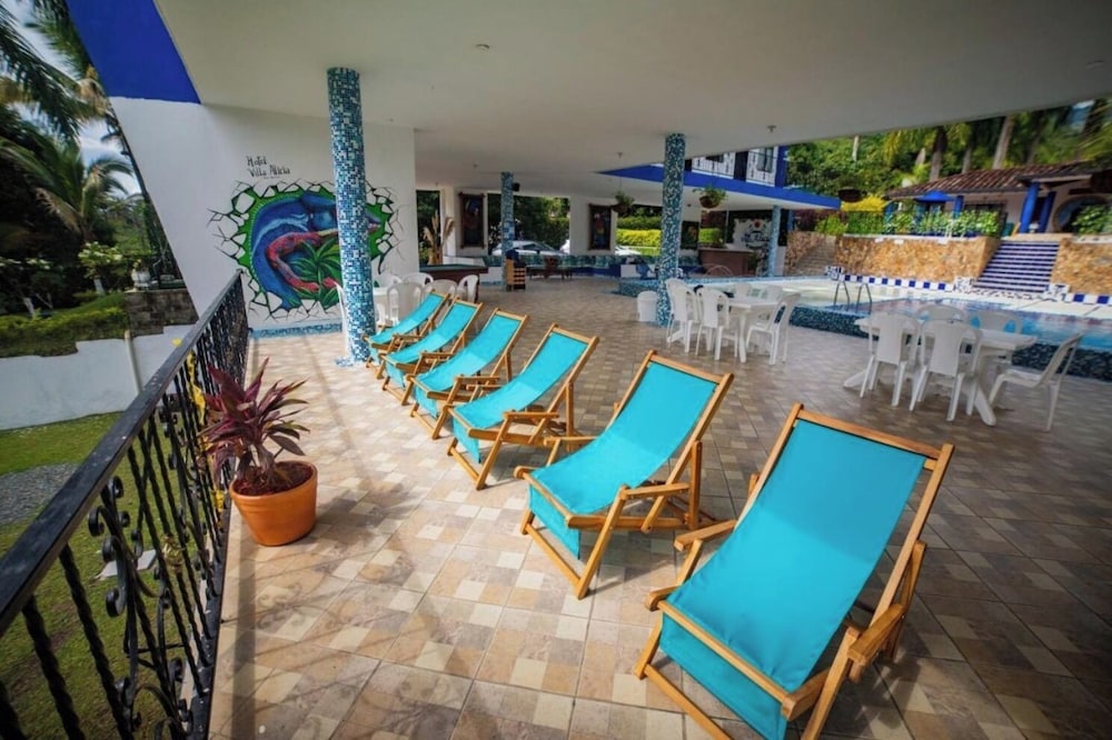 Hotel Villa Alicia 33/50