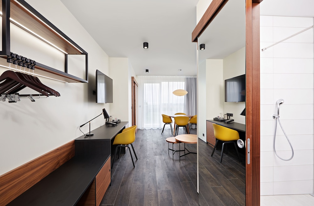 Hotel Ork 69/80
